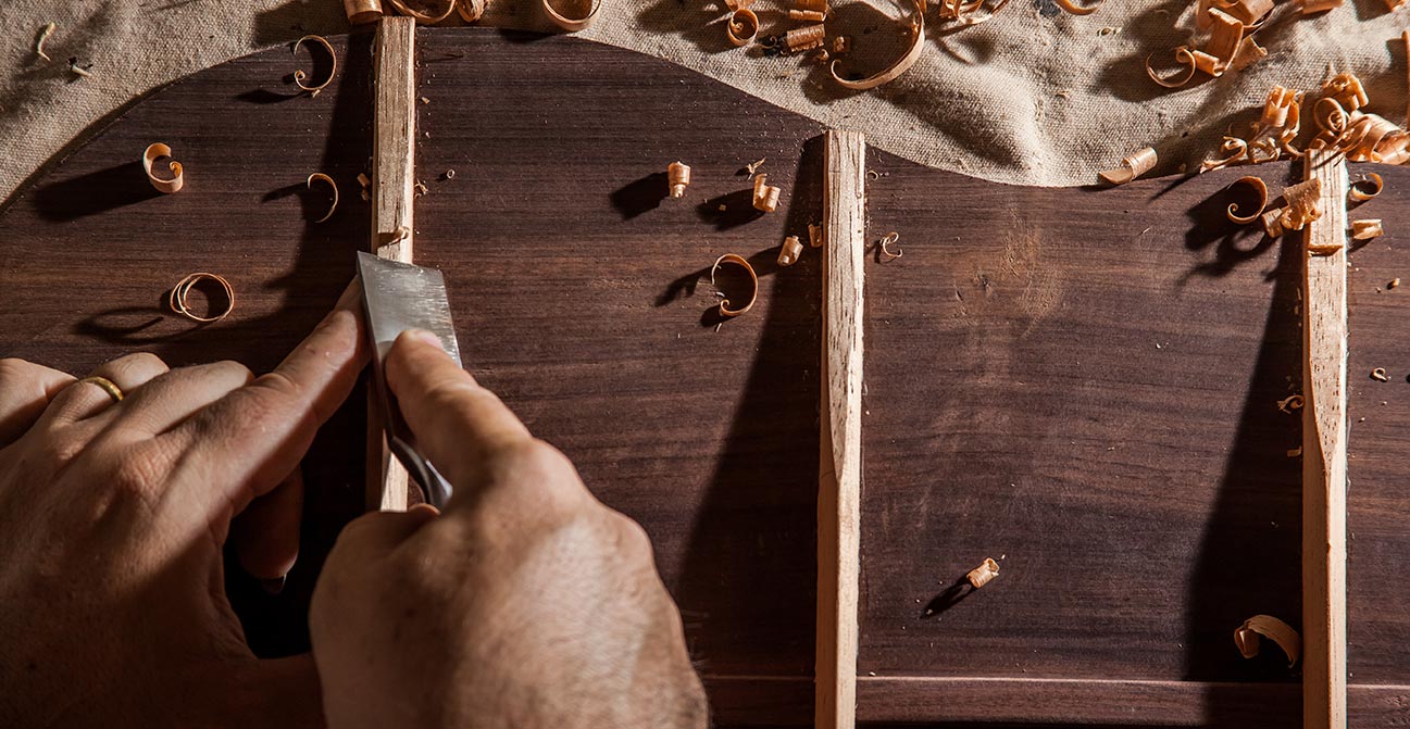 Handcrafted guitars